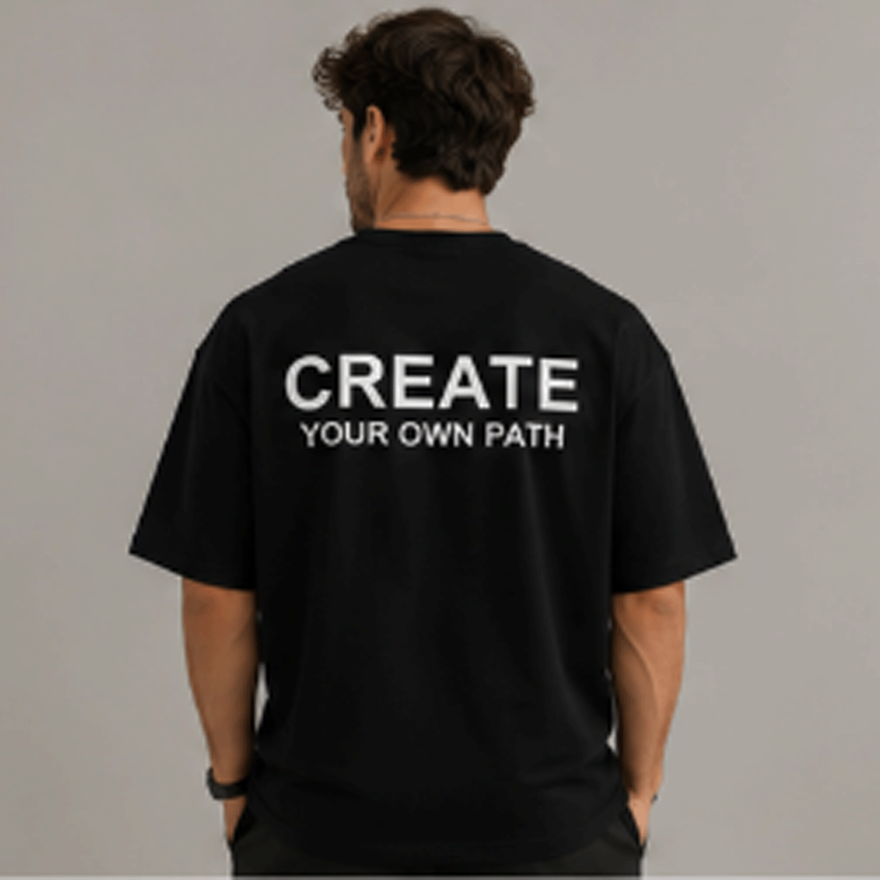 MCKHEER Be Different Tee - Siyah